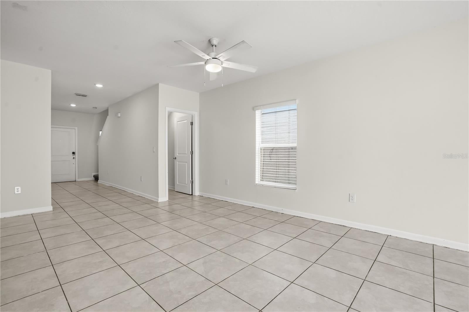 1721 WHITE WATER COURT