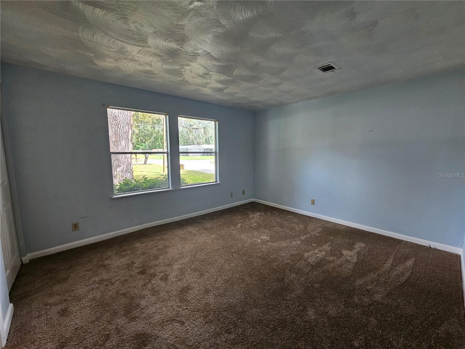 SILVER SPGS VILLAGE - Residential