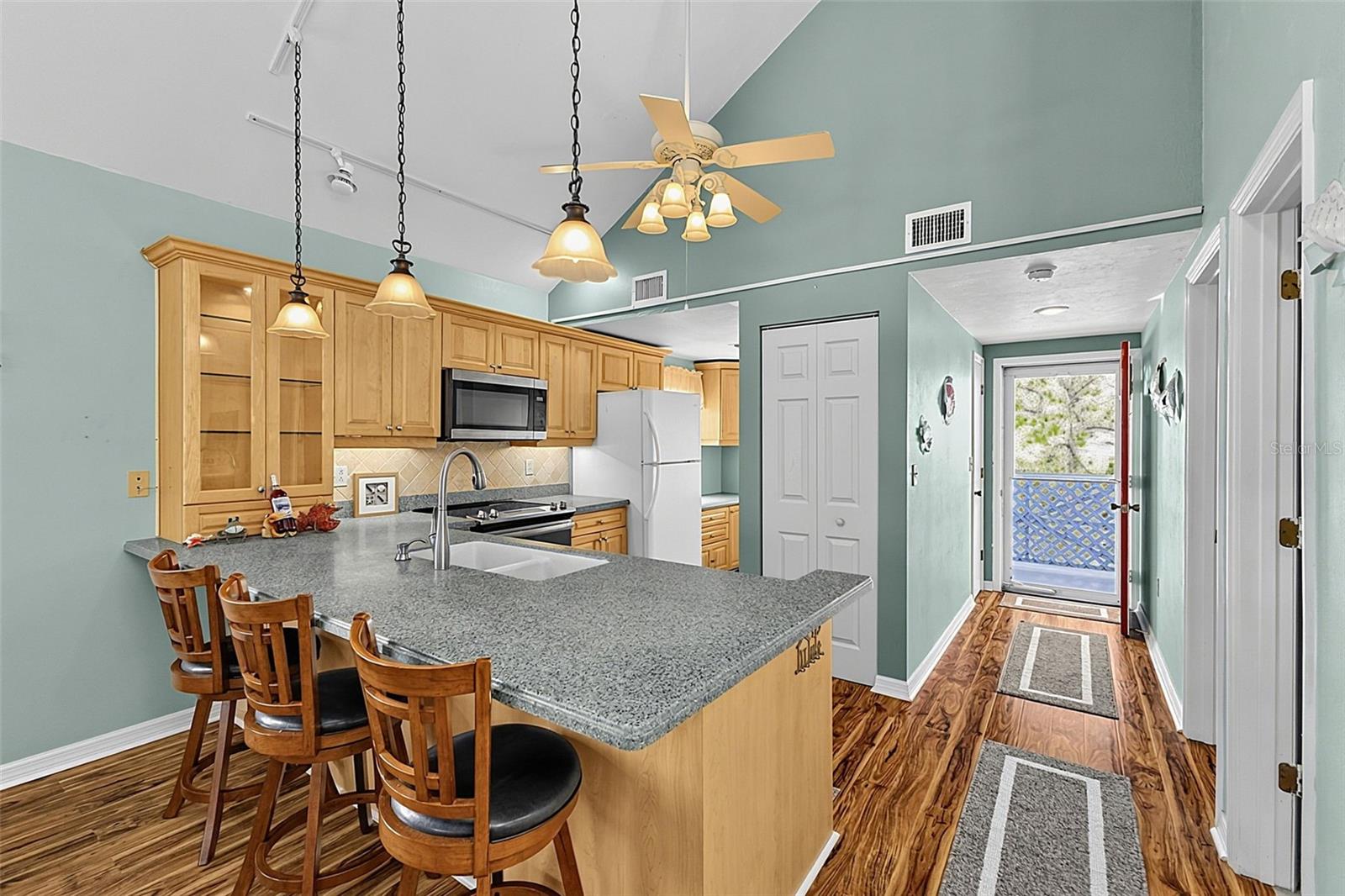 6800 PLACIDA ROAD 281