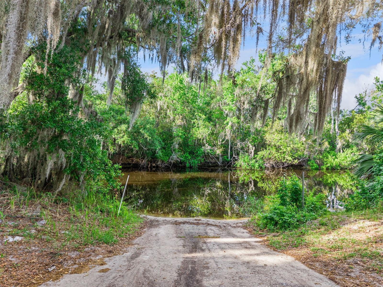 KINGS COVE - Residential