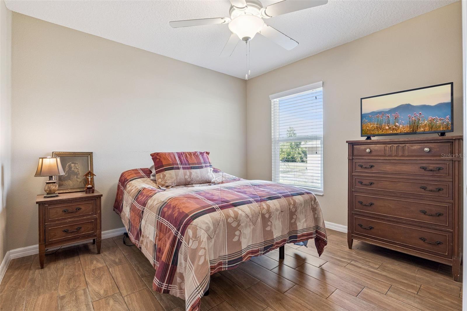 KINGS COVE - Residential