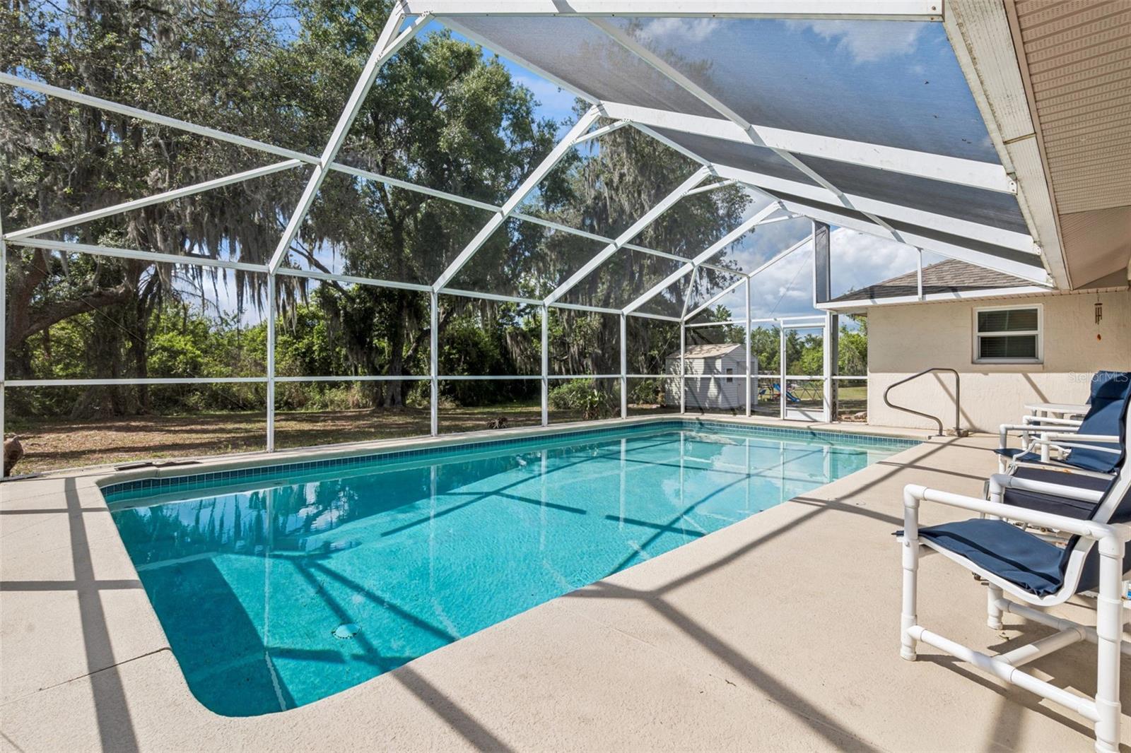 KINGS COVE - Residential