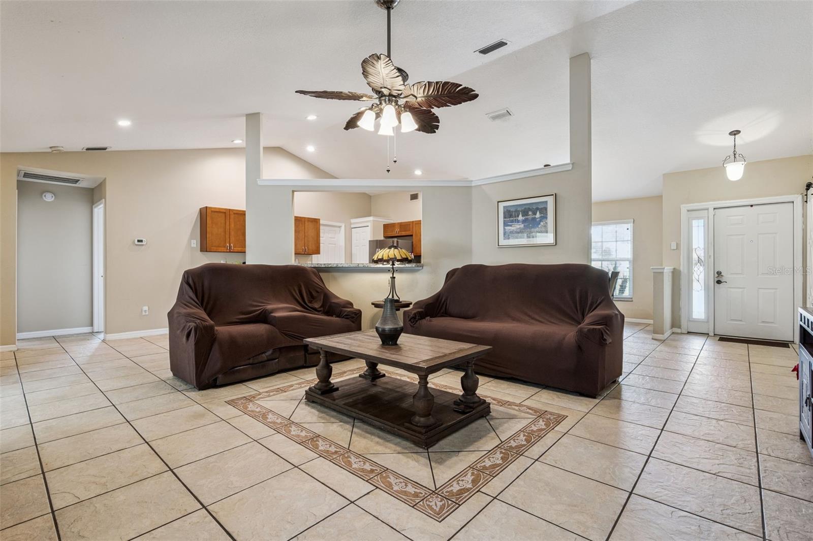 KINGS COVE - Residential