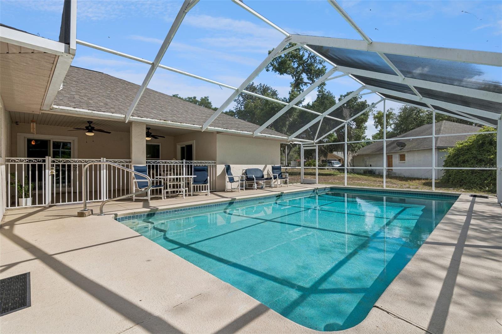 KINGS COVE - Residential