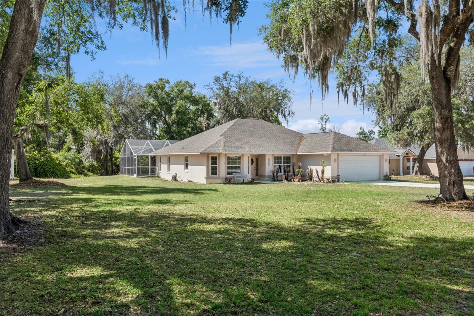 KINGS COVE - Residential