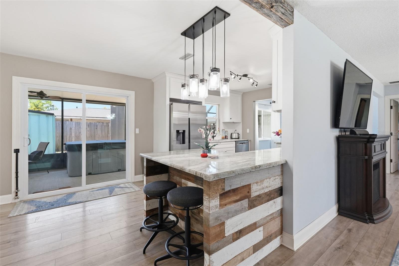 LAKE PEARL ESTATES - Residential