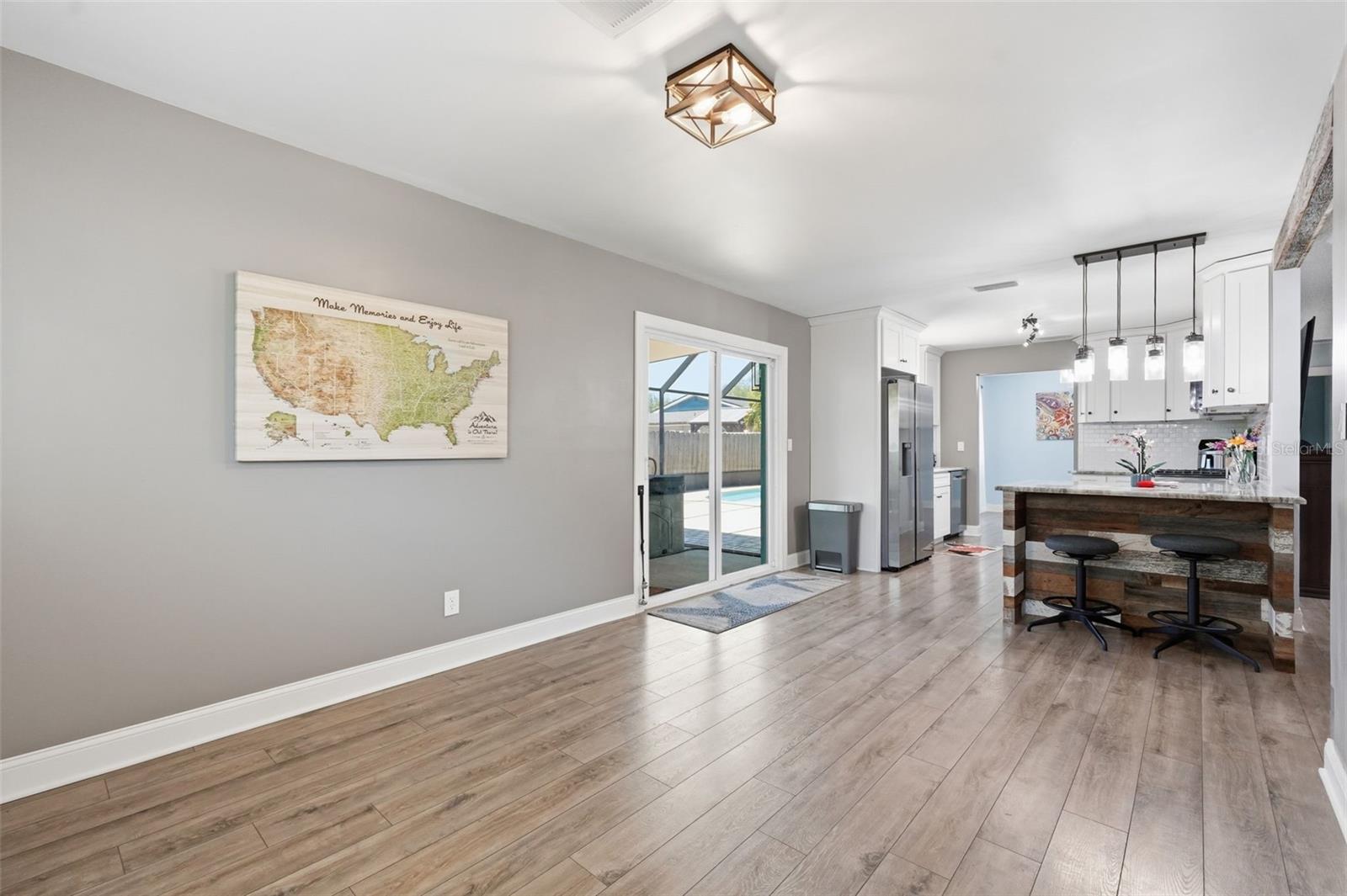 LAKE PEARL ESTATES - Residential