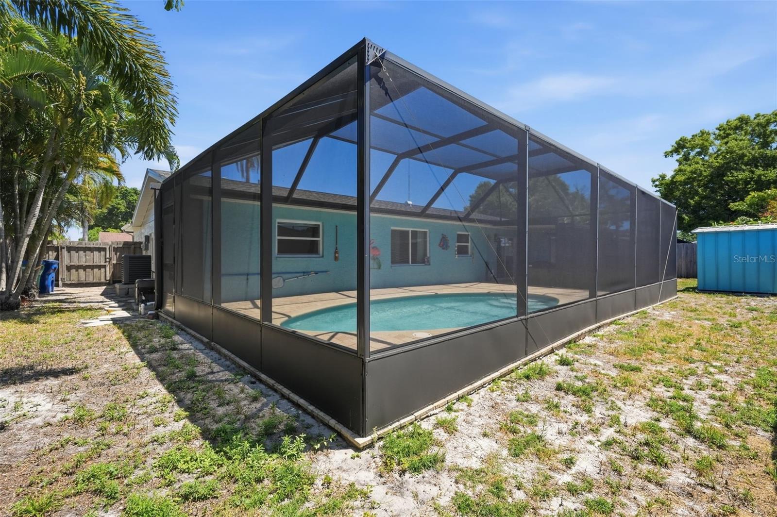 LAKE PEARL ESTATES - Residential