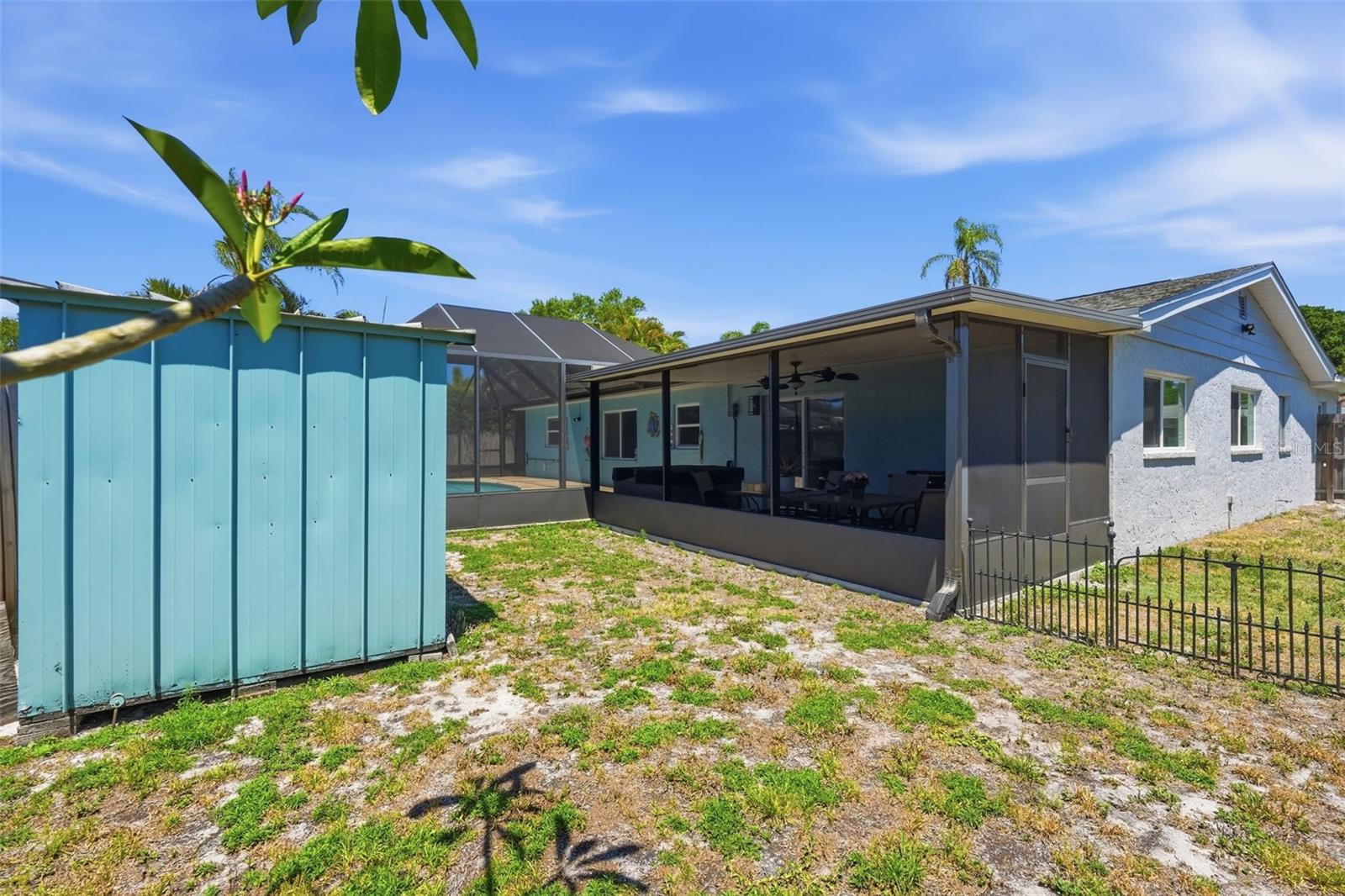 LAKE PEARL ESTATES - Residential