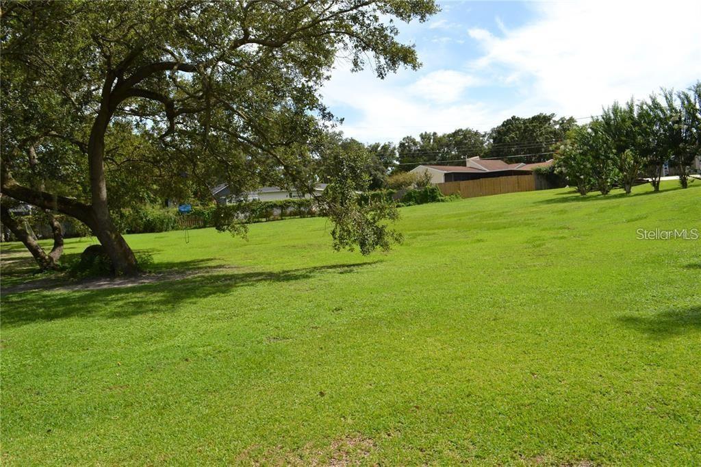 LITTLE GROVE HEIGHTS - Land