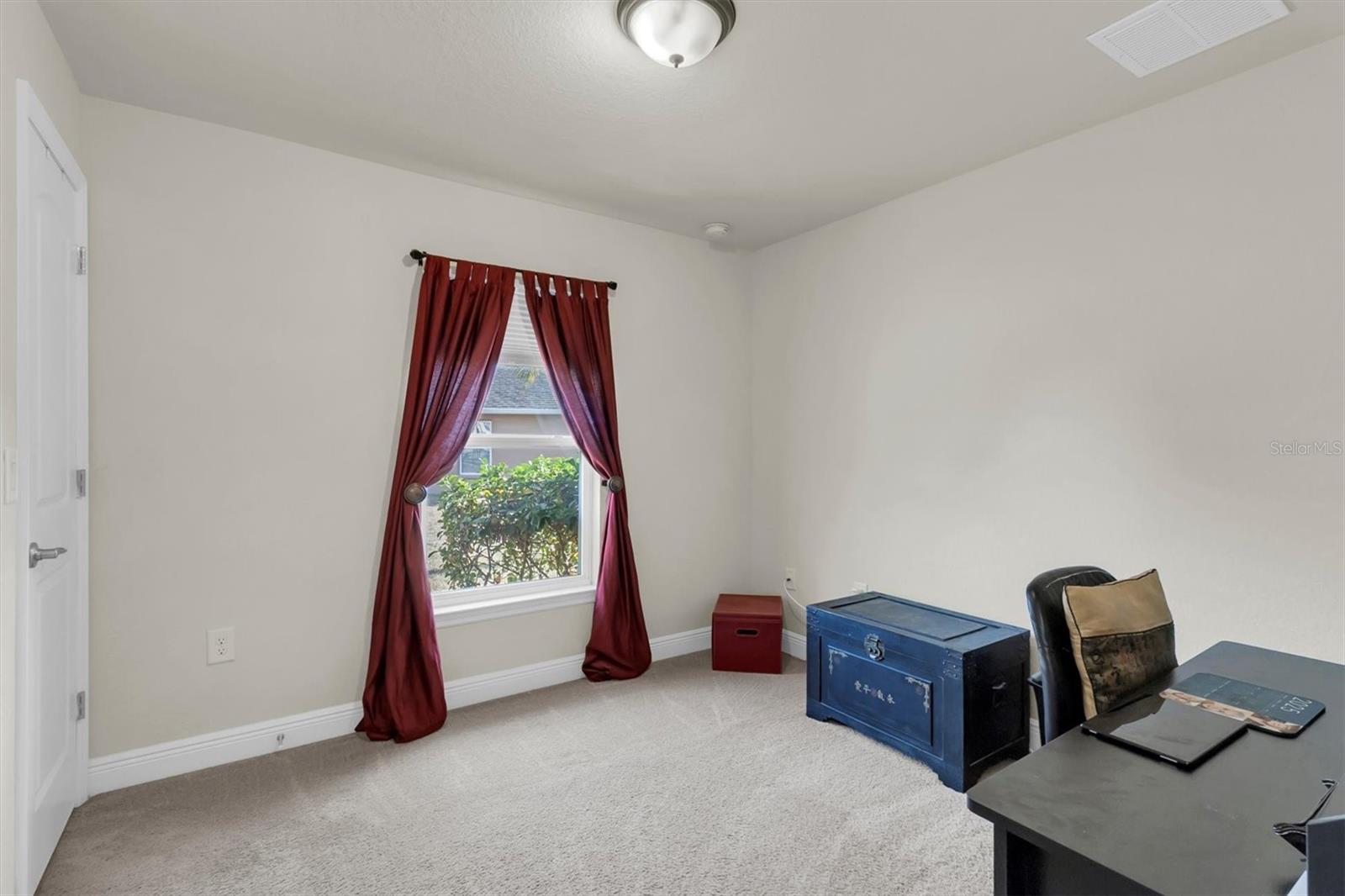 PLANTATION PALMS - Residential