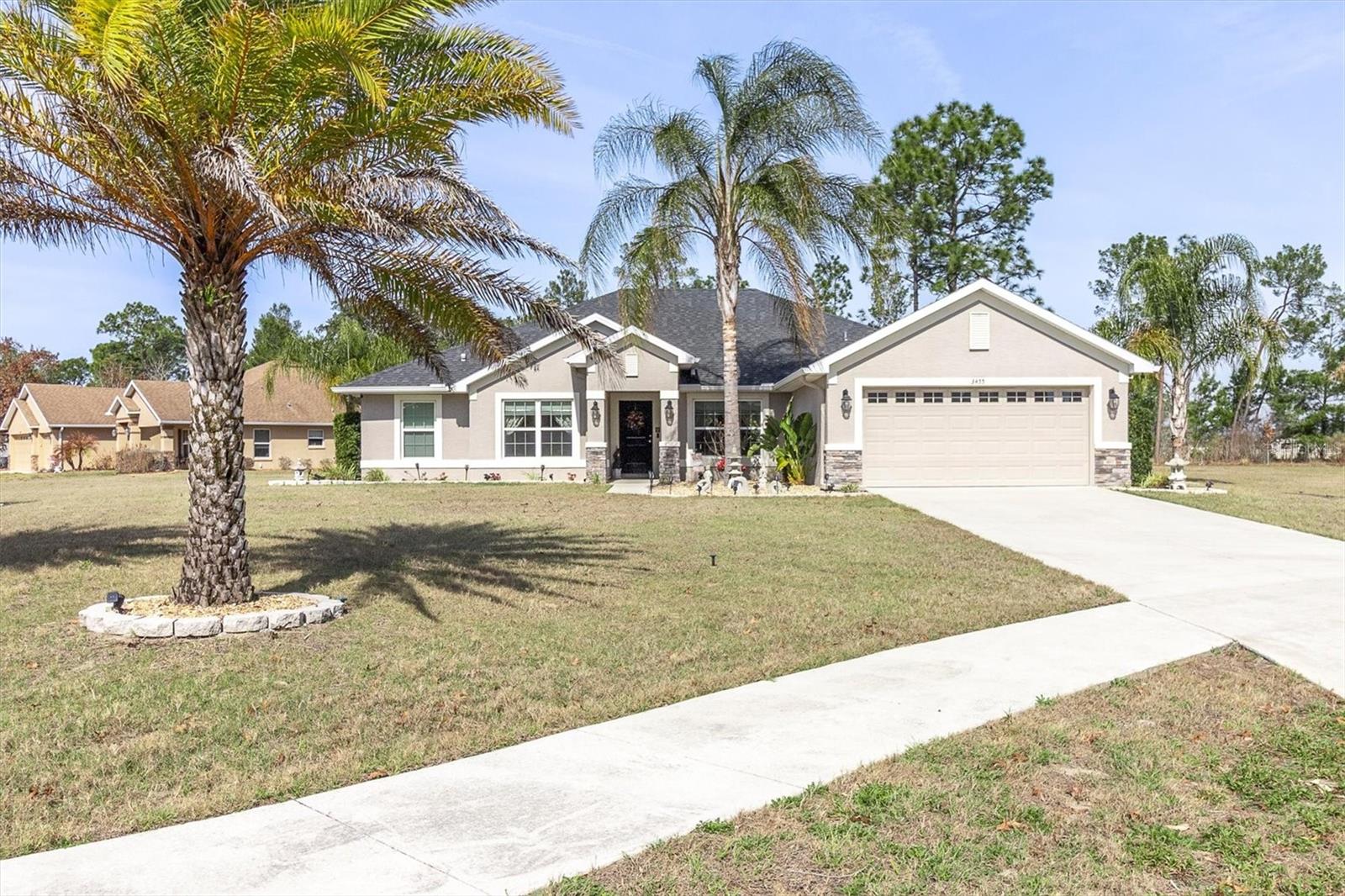 PLANTATION PALMS - Residential