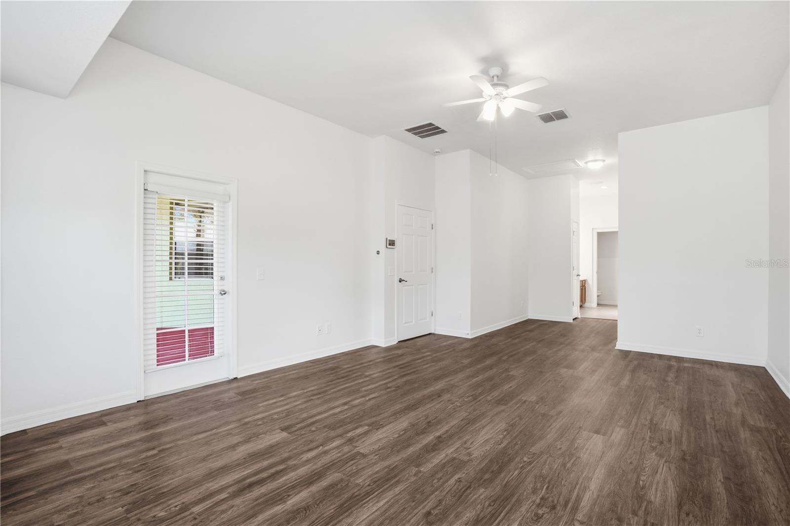 HARBOUR ISLES PH 1 - Residential