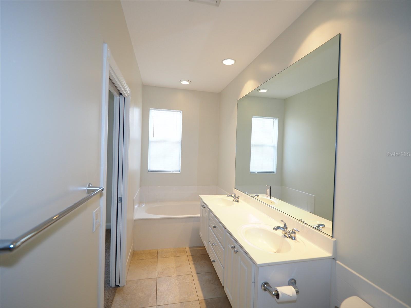 SAN PALERMO - Residential Lease