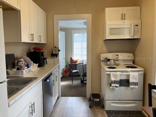 PACKWOOD - Commercial Lease