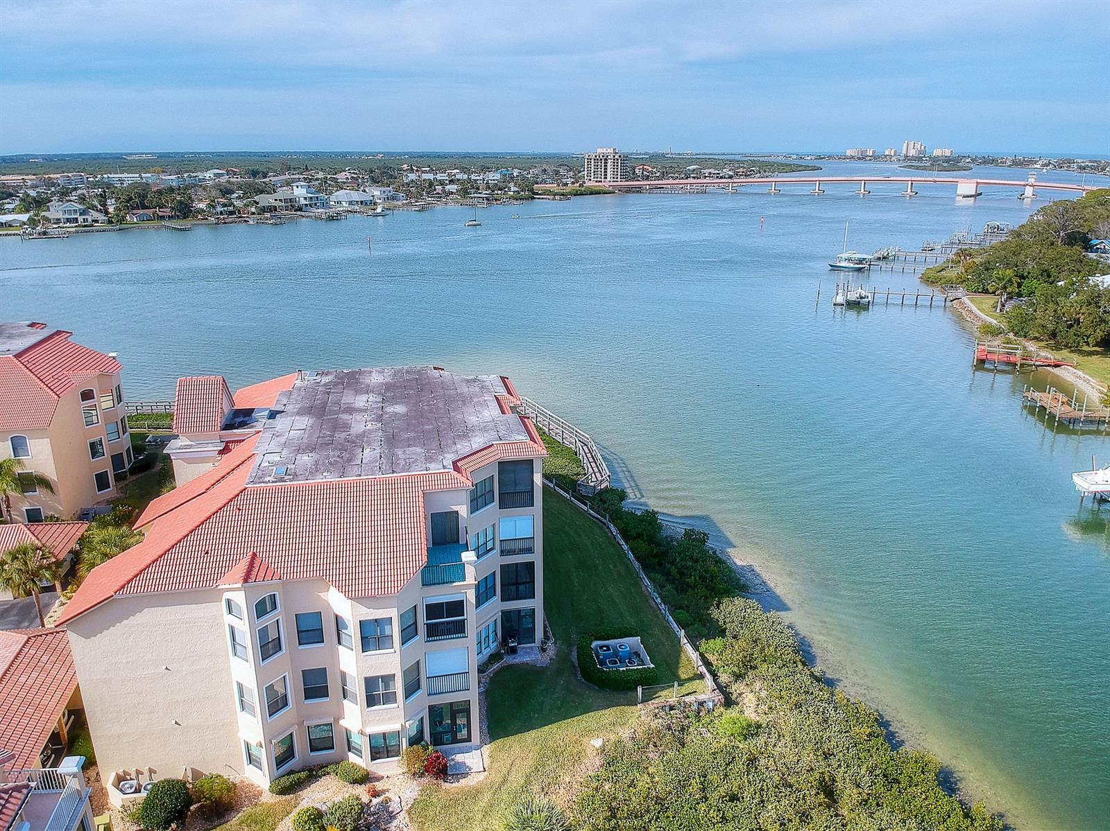 Bouchelle Island Condo - Residential