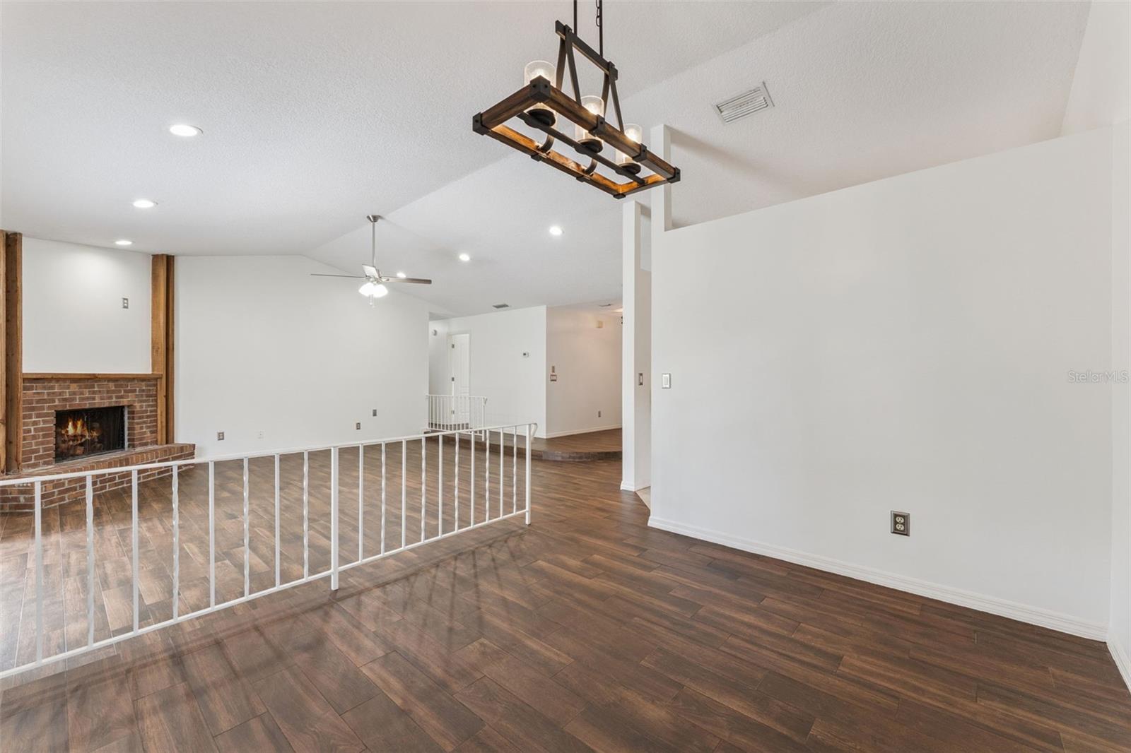 SANLANDO SPGS - Residential