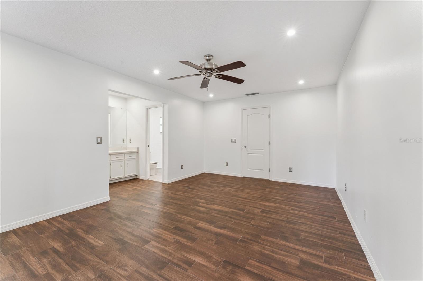 SANLANDO SPGS - Residential
