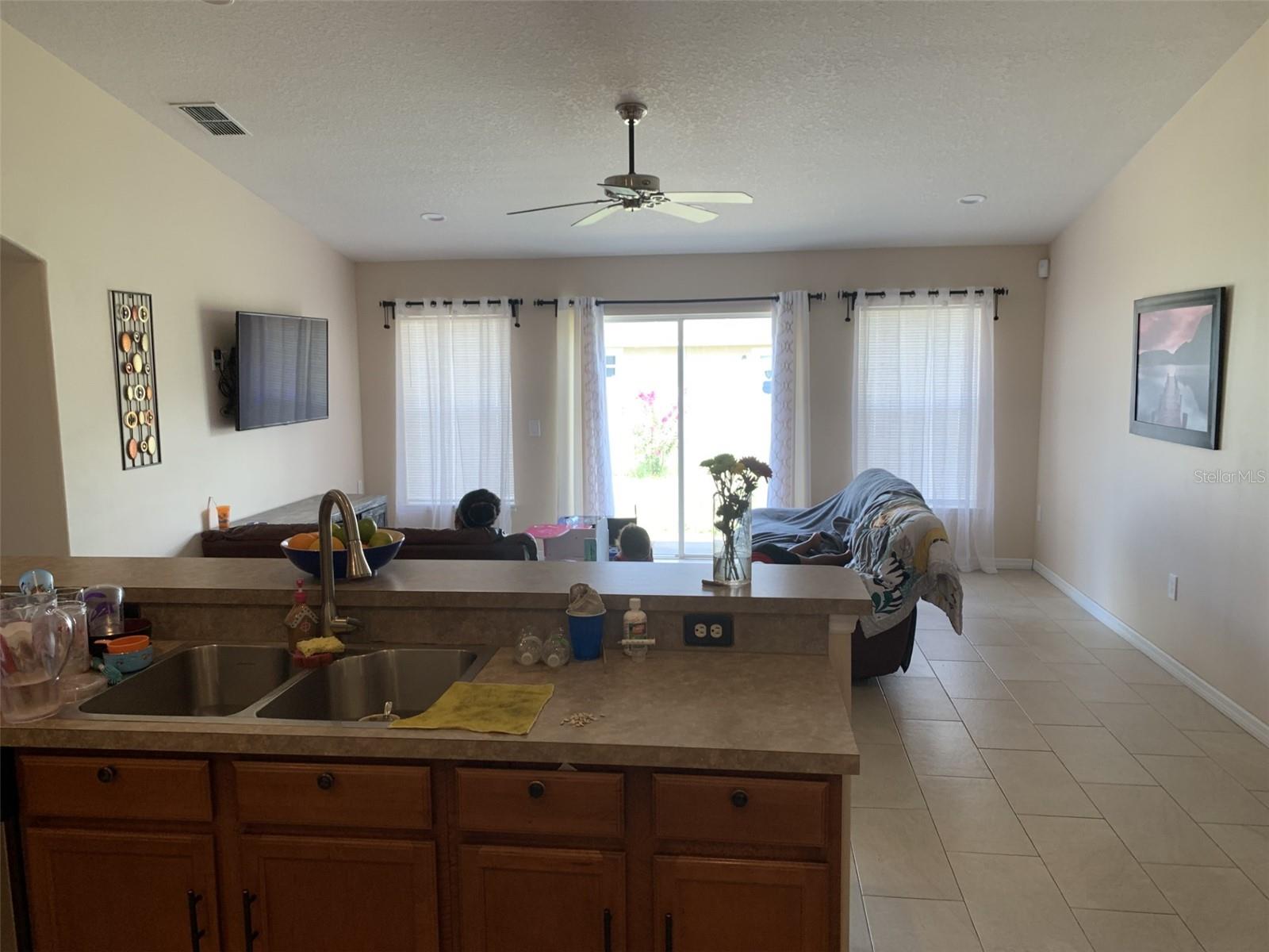 1734 MINNOW COURT