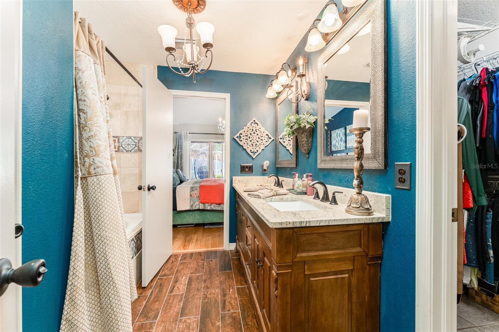 CALUSA TRACE UNIT IX PH II - Residential