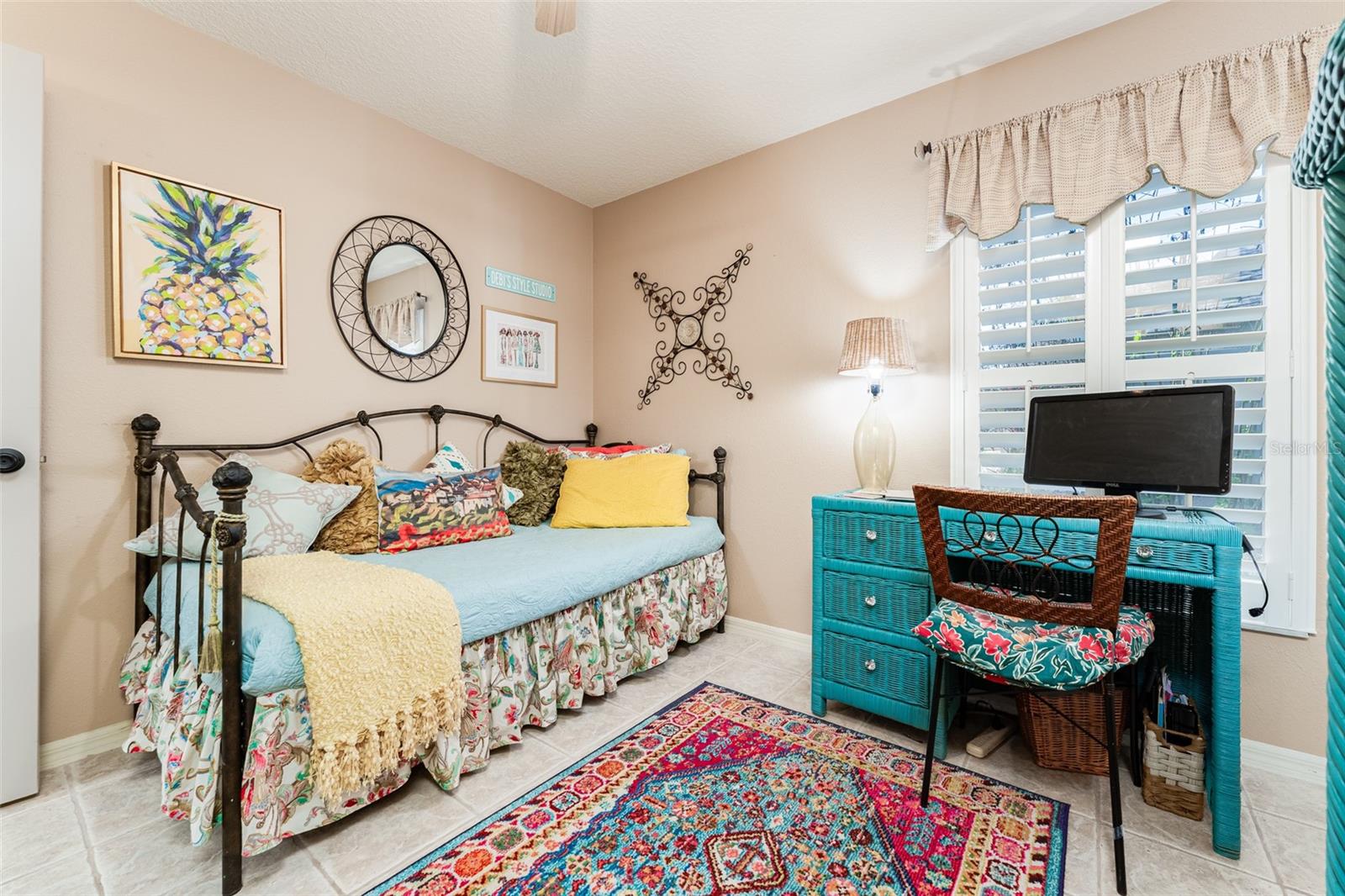 CALUSA TRACE UNIT IX PH II - Residential