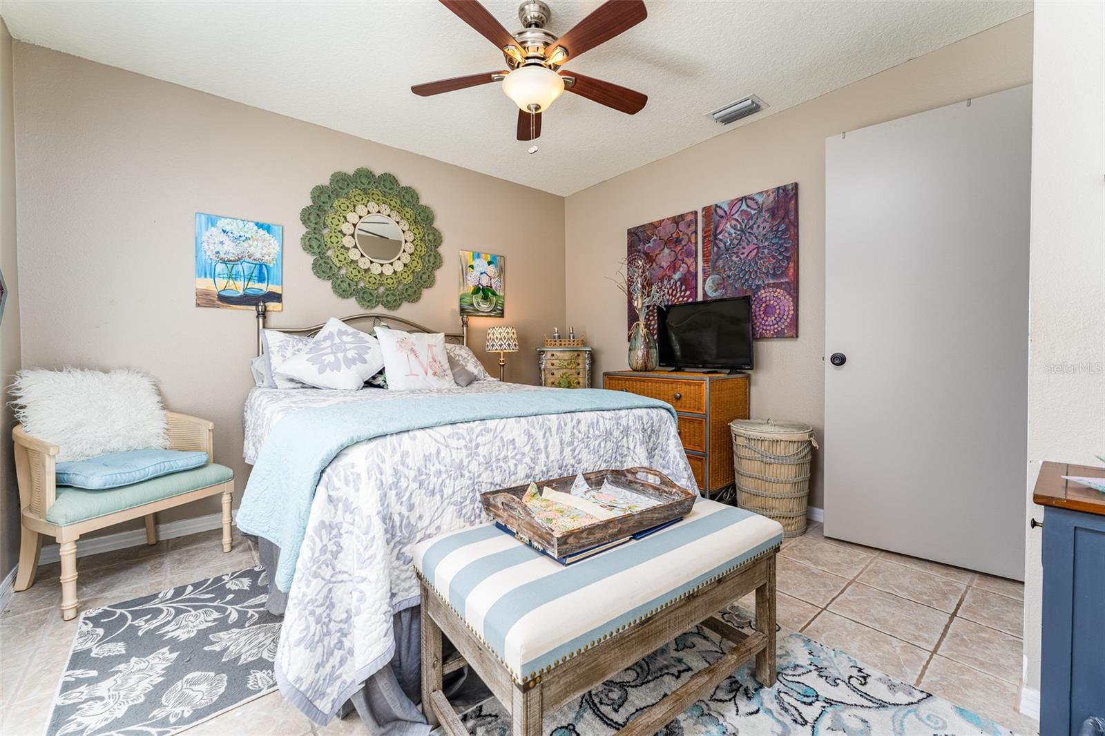 CALUSA TRACE UNIT IX PH II - Residential