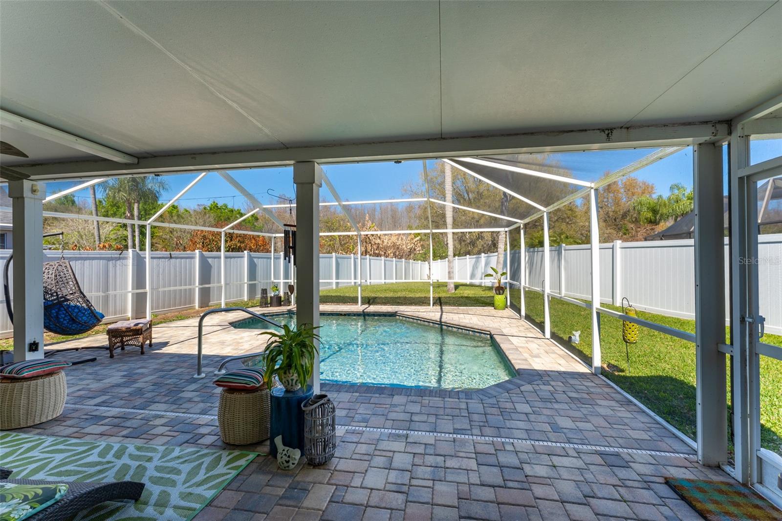 CALUSA TRACE UNIT IX PH II - Residential