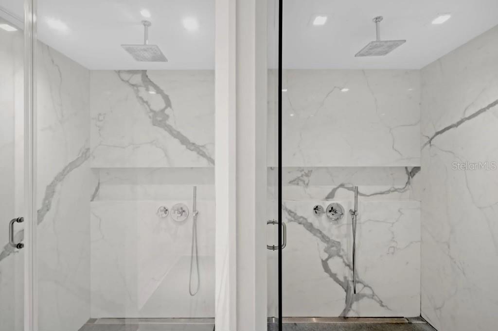 QUANTUM METROCENTER - Residential Lease