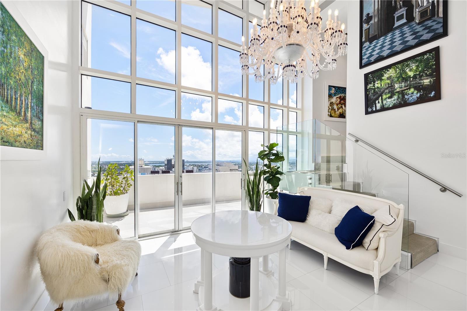 QUANTUM METROCENTER - Residential Lease