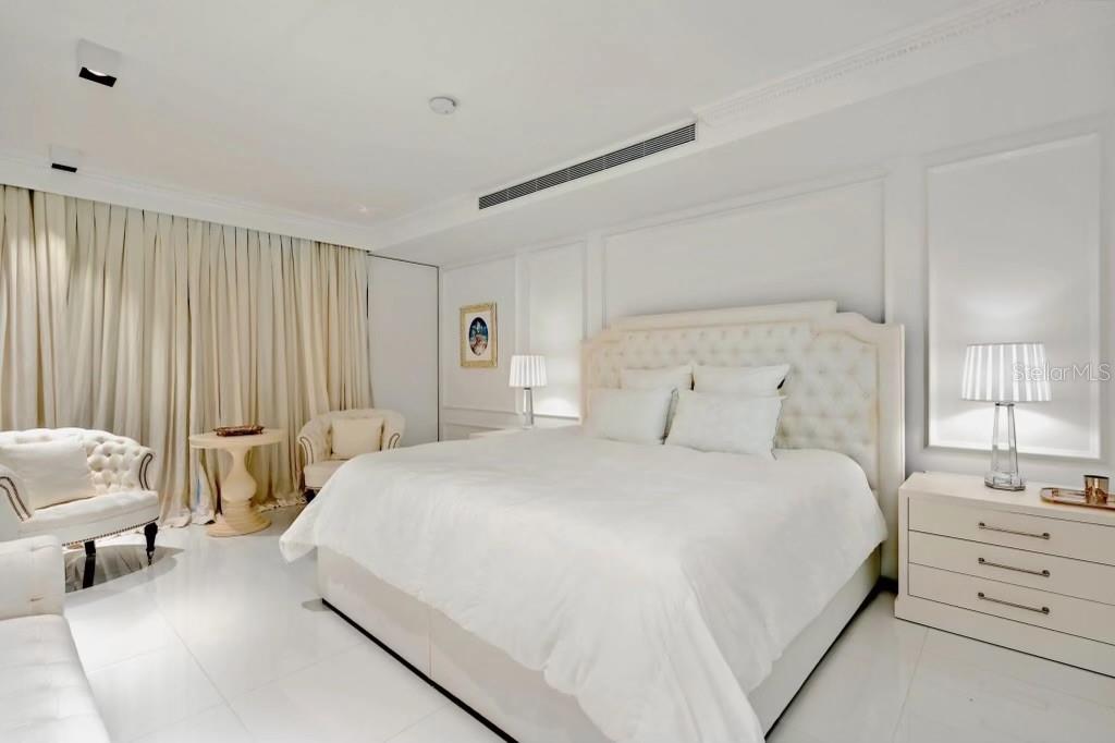 QUANTUM METROCENTER - Residential Lease