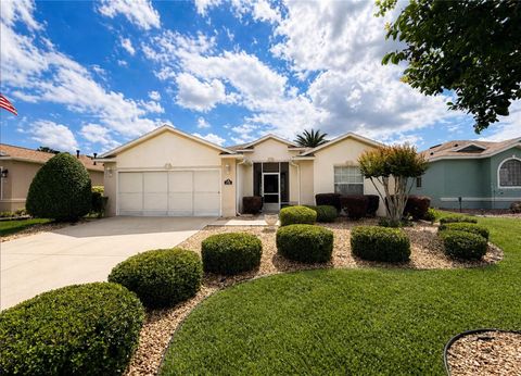 Photo of 1731 SW 157th Place Road, Ocala, FL 34473 (MLS # OM723816)