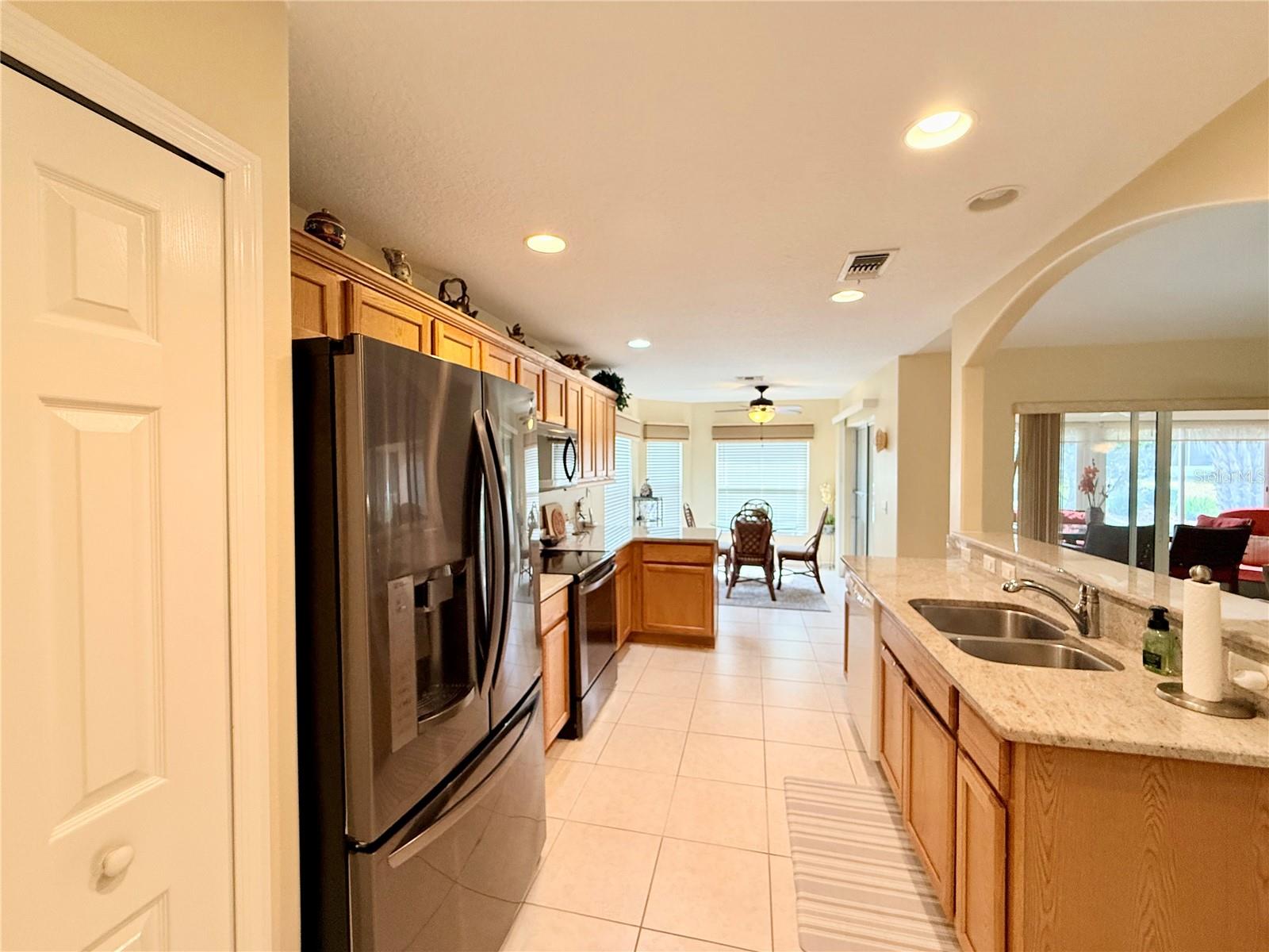 SUMMERGLEN - Residential