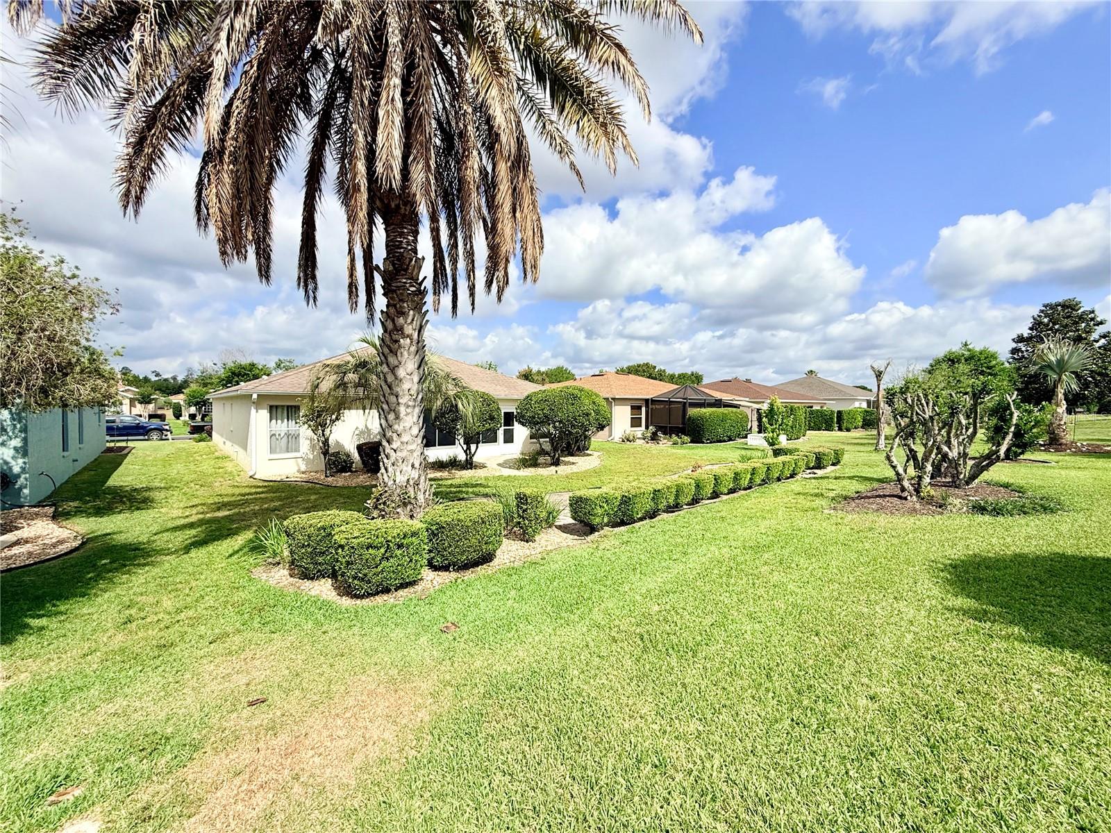 SUMMERGLEN - Residential