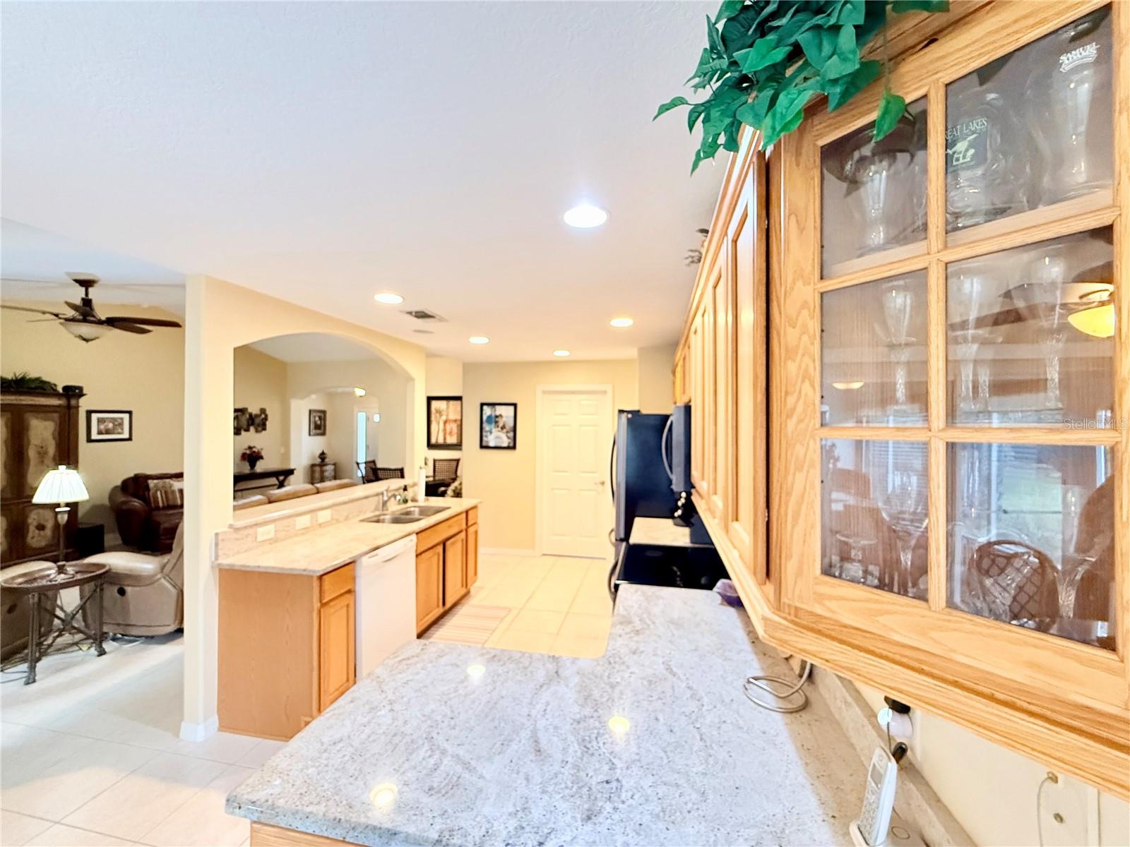 SUMMERGLEN - Residential