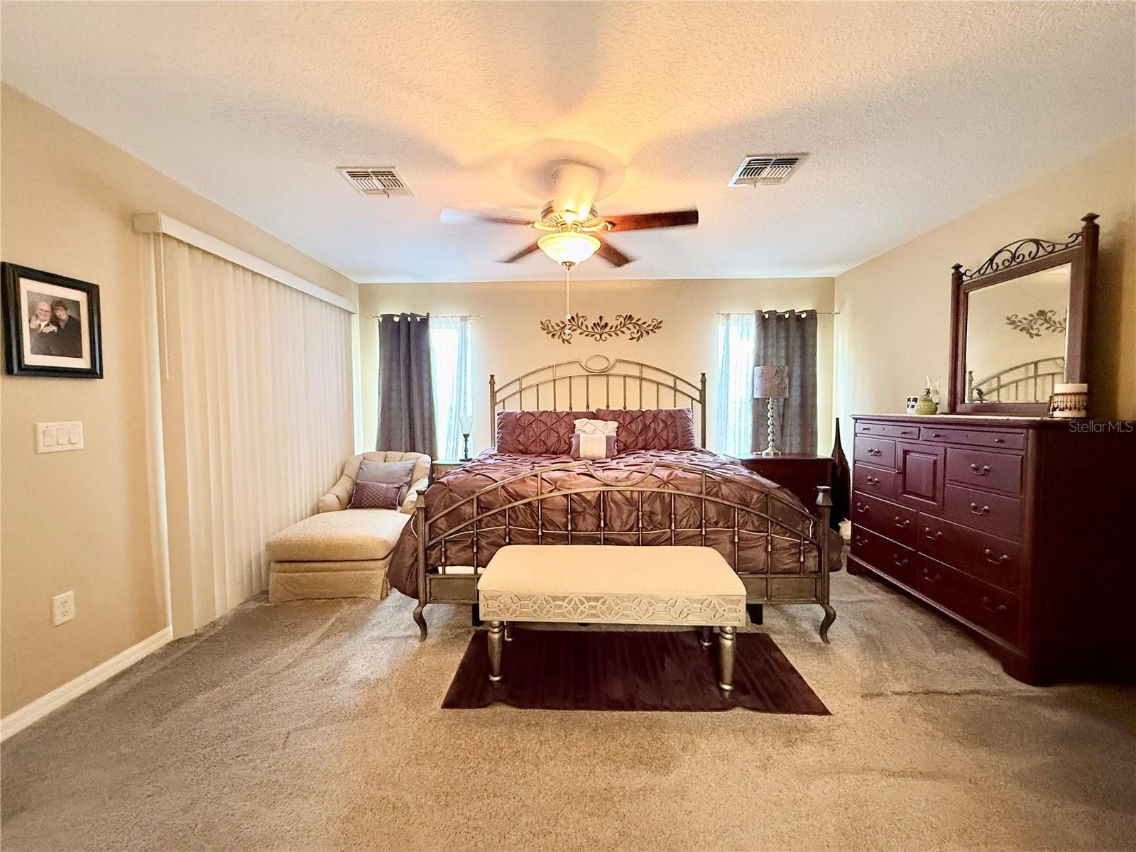 SUMMERGLEN - Residential