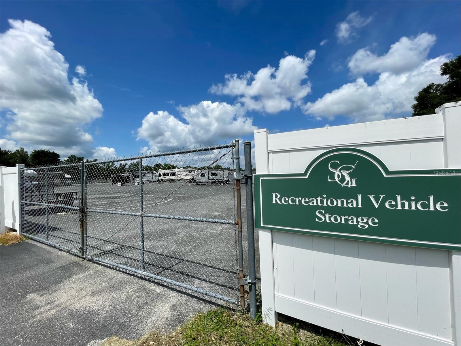 SUMMERGLEN - Residential