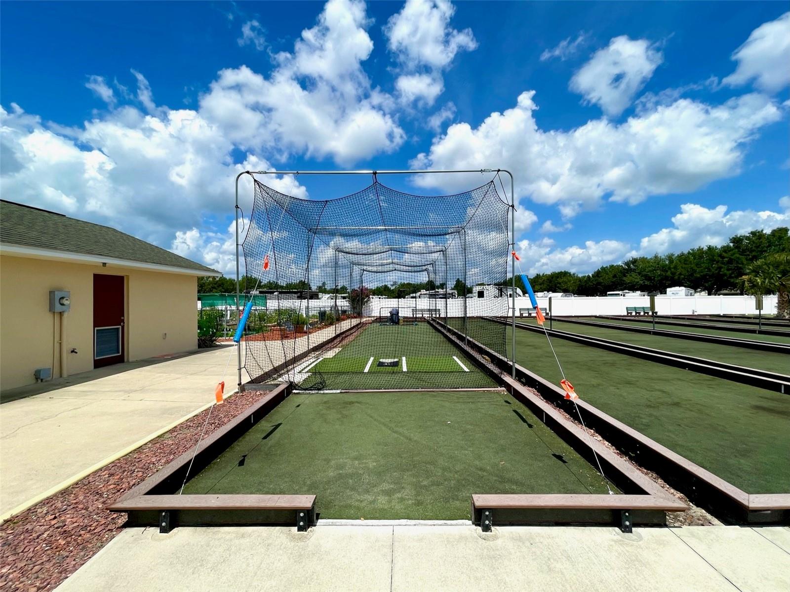 SUMMERGLEN - Residential