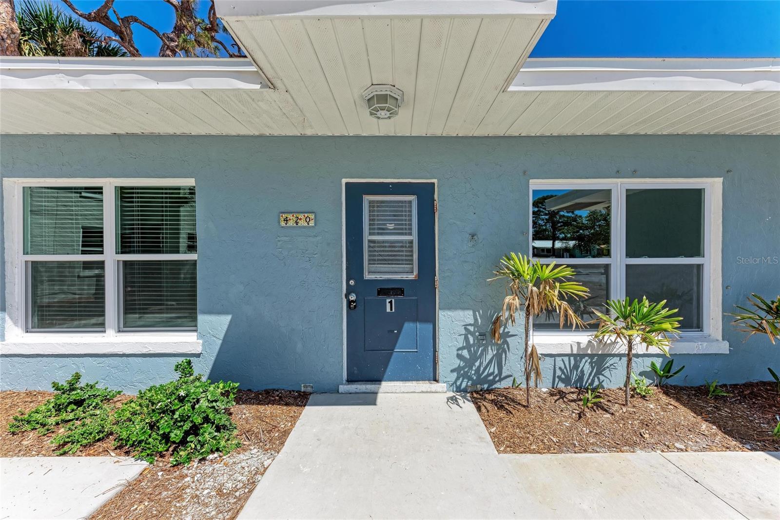 420 ARMADA ROAD S