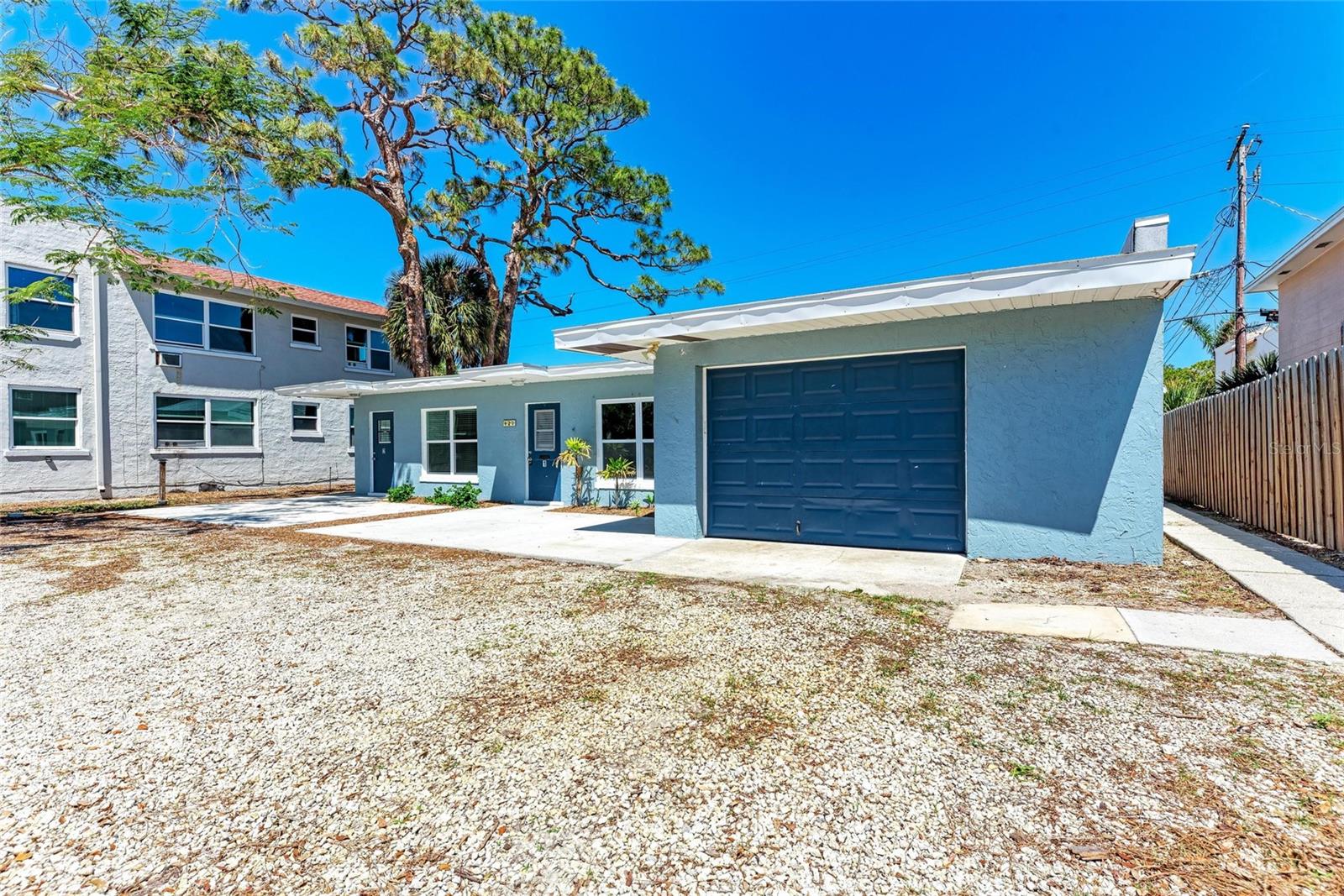 420 ARMADA ROAD S