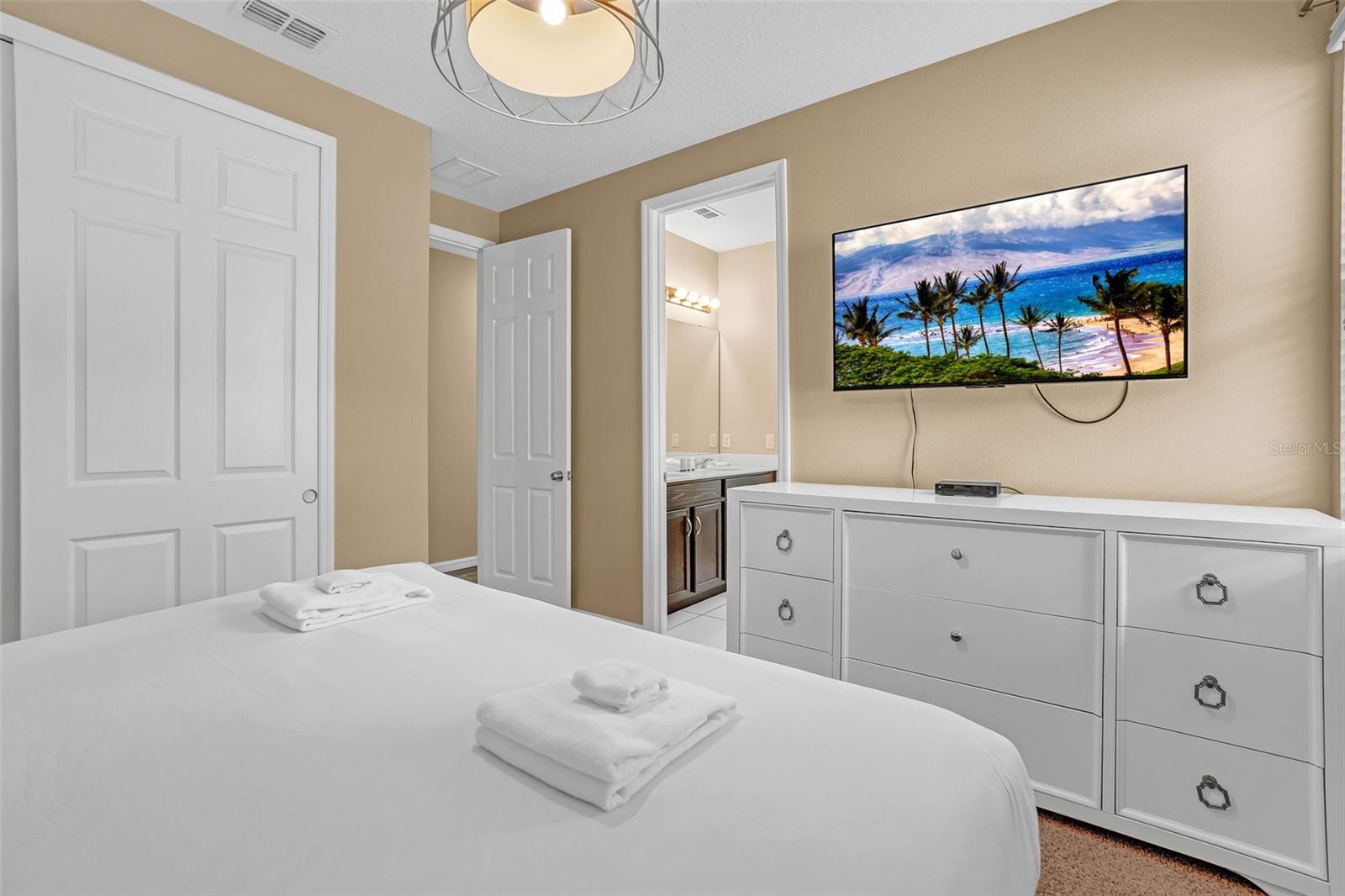 SOLARA RESIDENCE - Residential