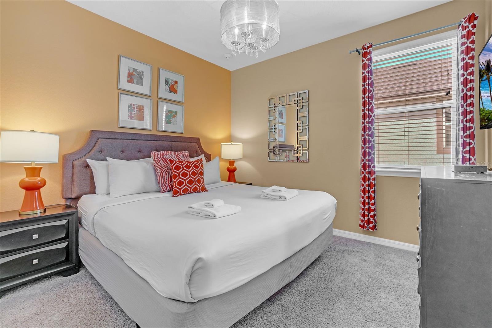 SOLARA RESIDENCE - Residential