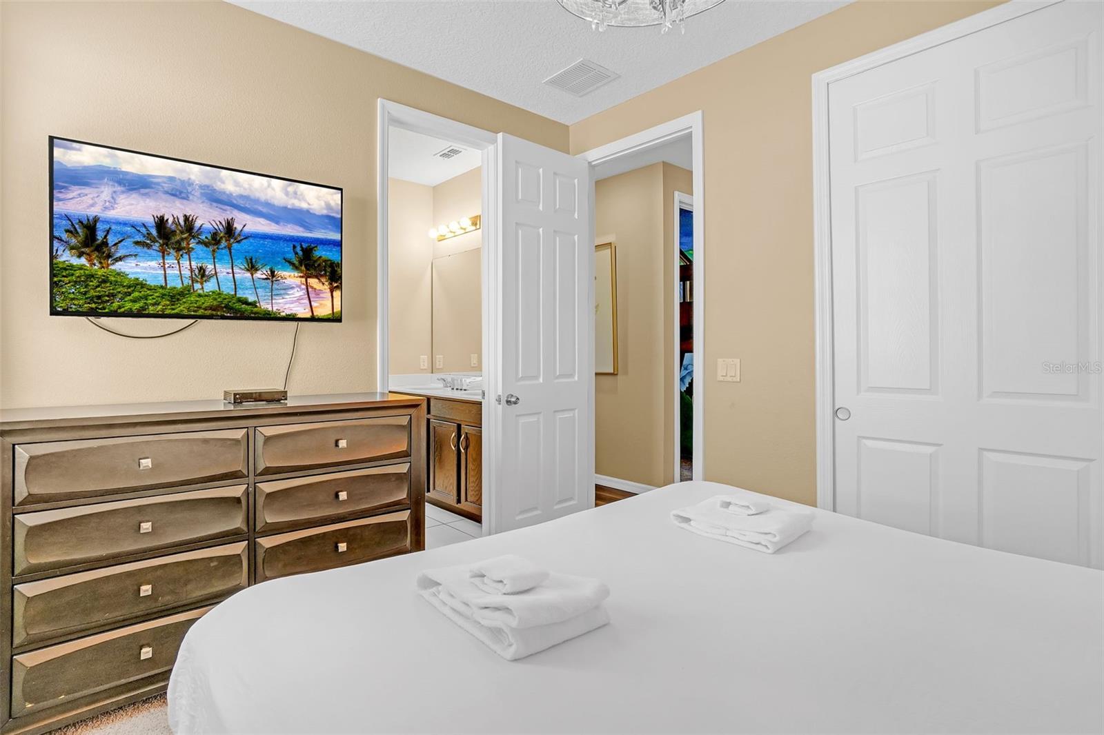 SOLARA RESIDENCE - Residential