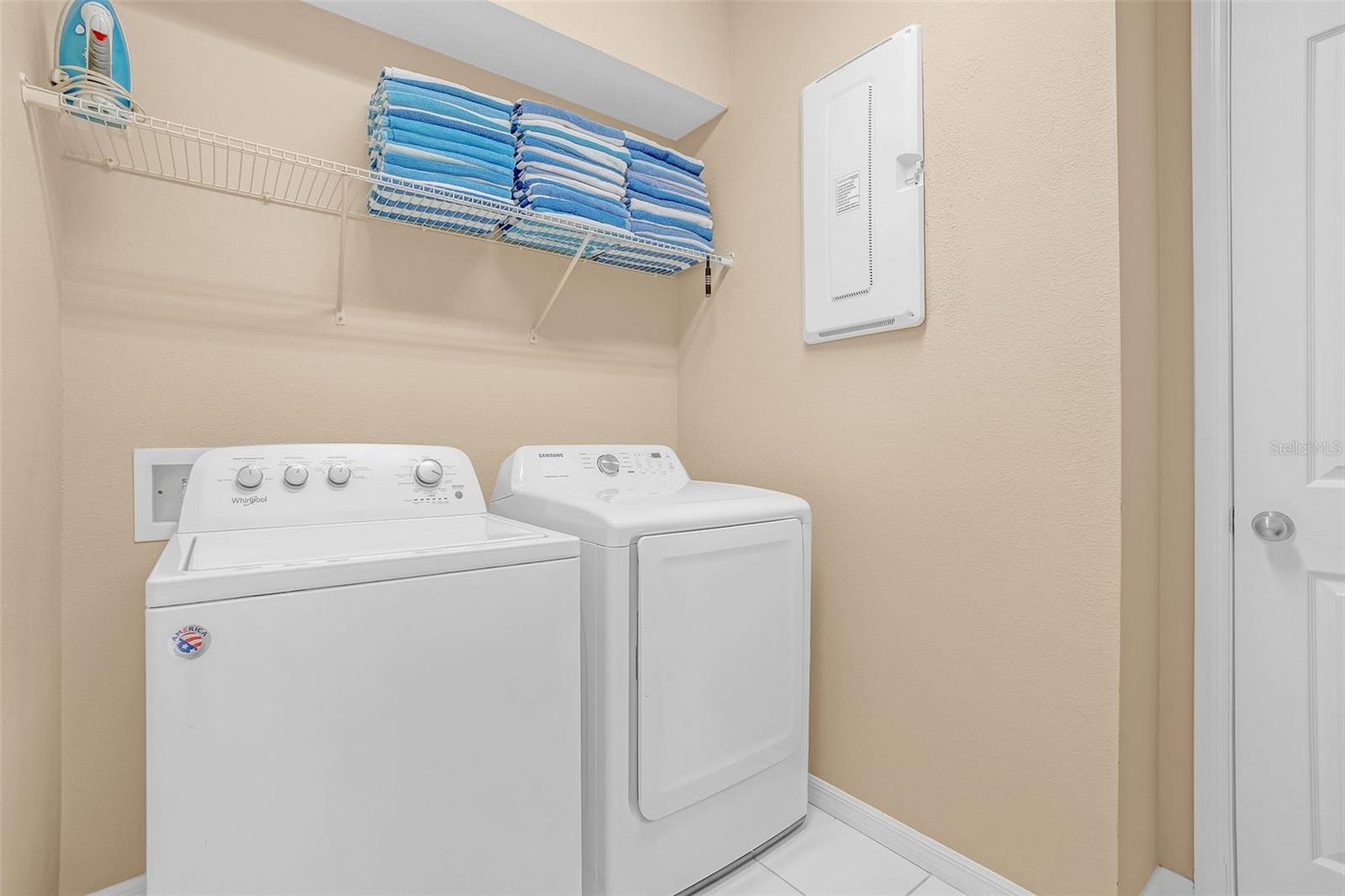 SOLARA RESIDENCE - Residential