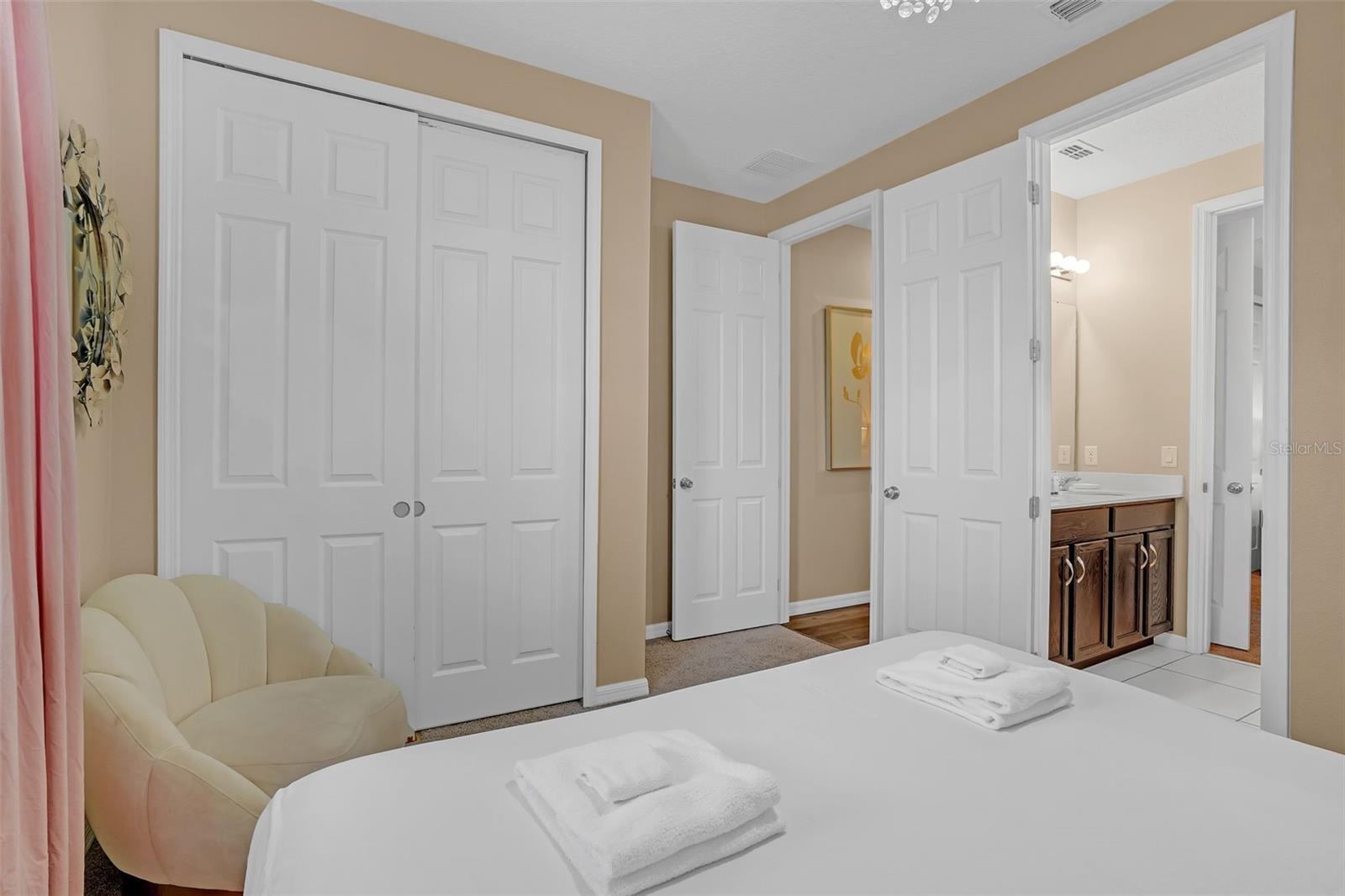 SOLARA RESIDENCE - Residential