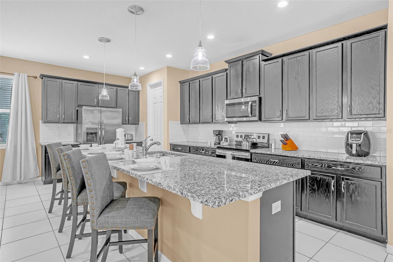 SOLARA RESIDENCE - Residential