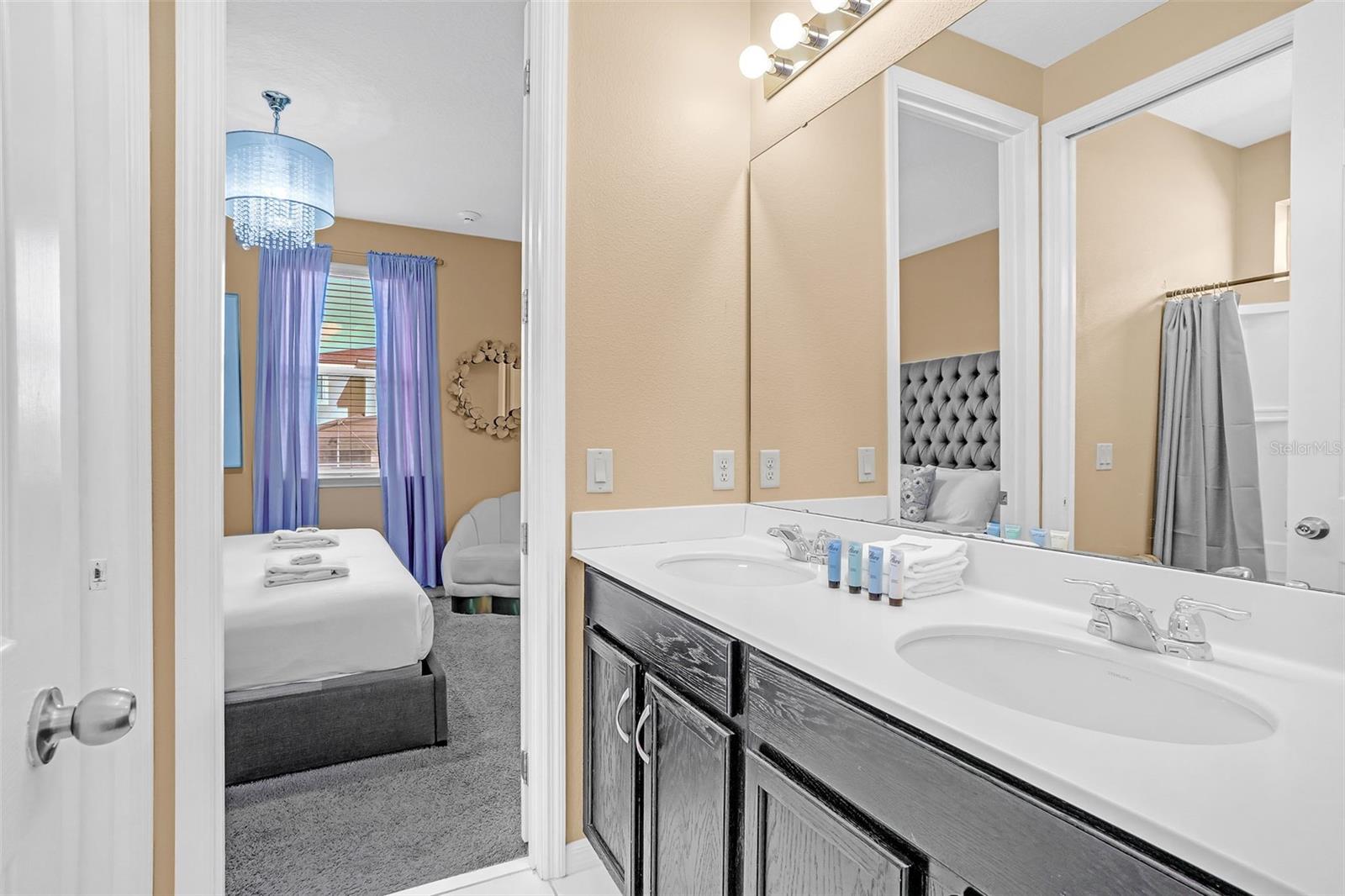 SOLARA RESIDENCE - Residential