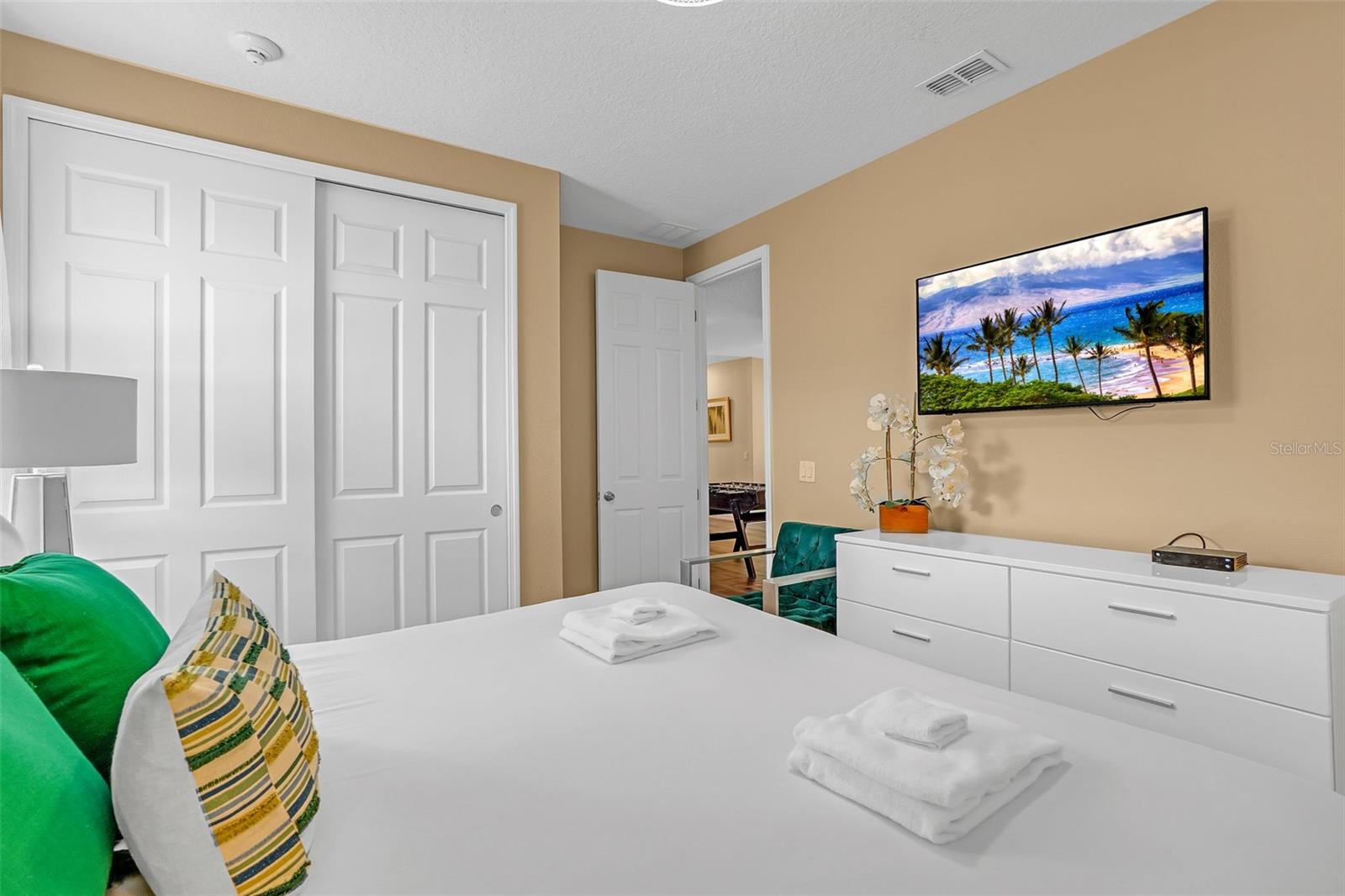 SOLARA RESIDENCE - Residential