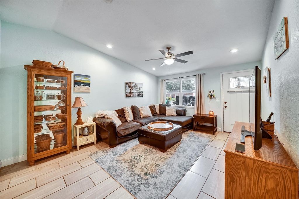 Photo of 3042 Hanna Court, Palm Harbor, FL 34684 (MLS # TB8439865)