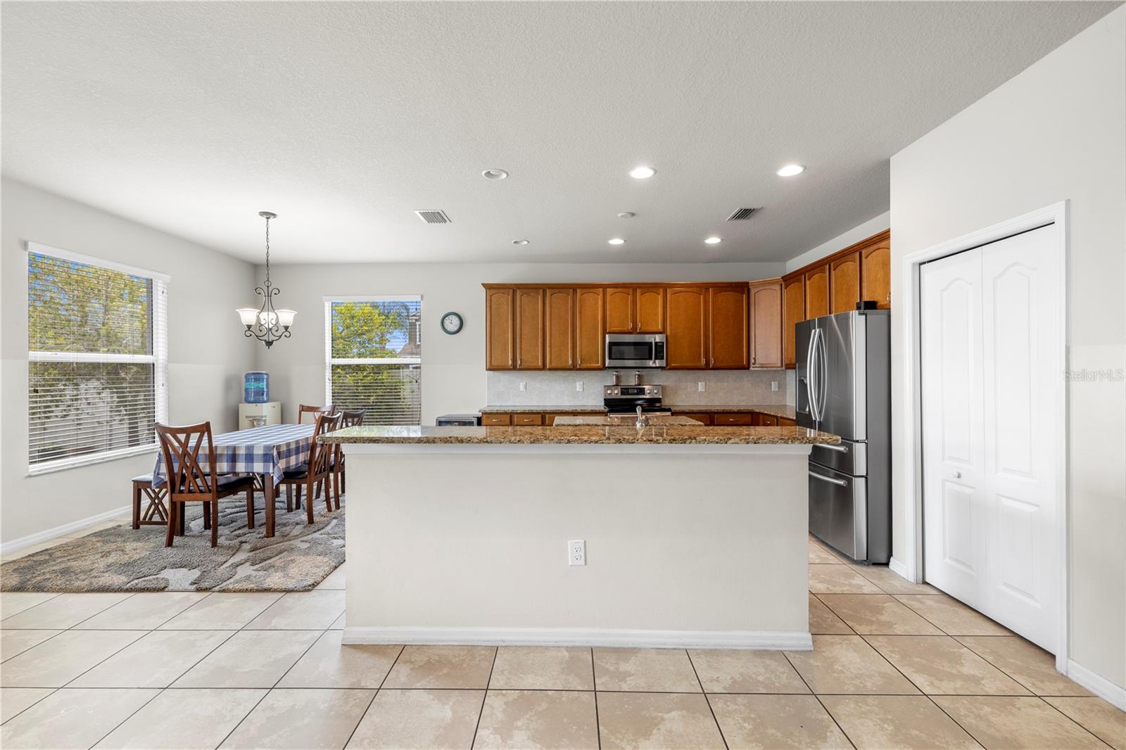 WALDEN POINTE - Residential