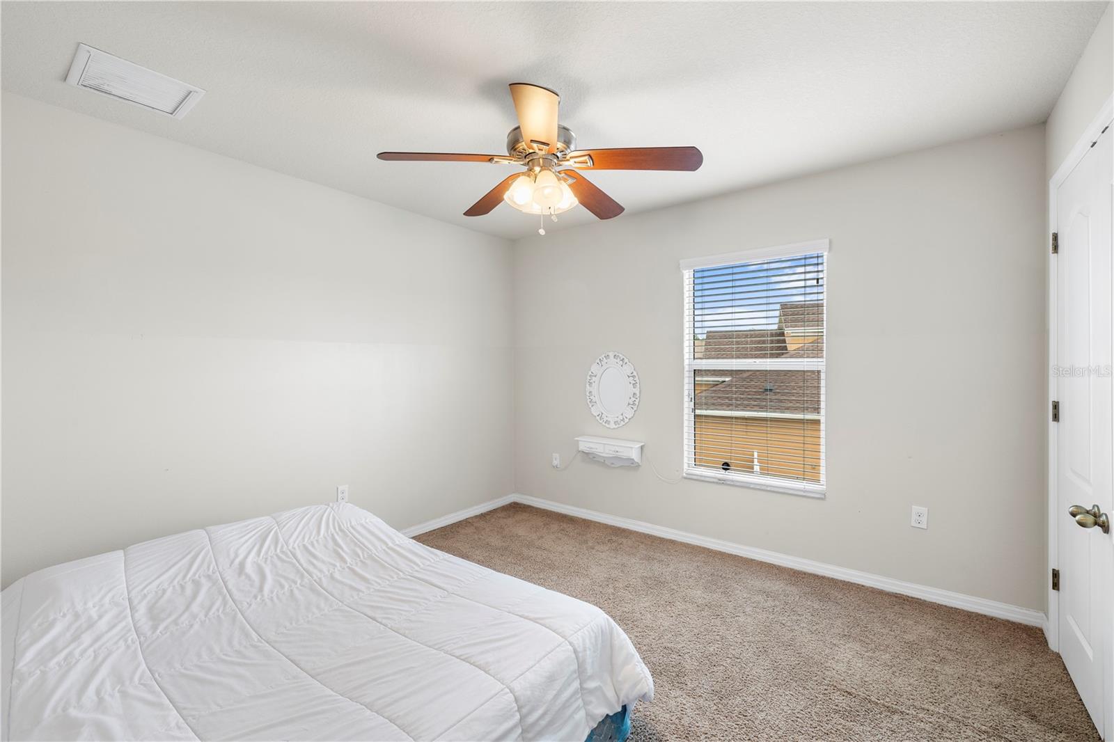 WALDEN POINTE - Residential